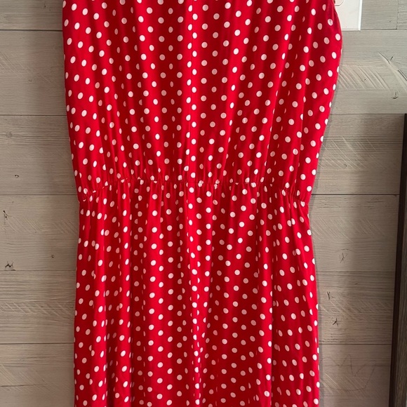 Chic Red Polka Dot Midi Dress - Picture 3 of 8